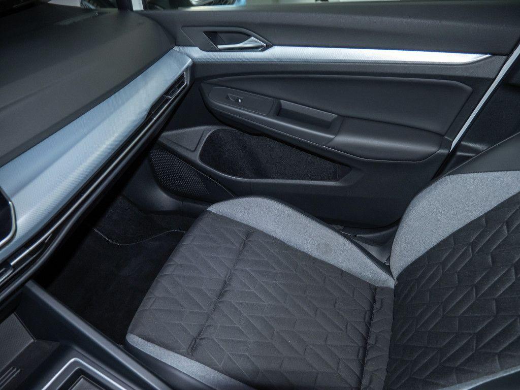 Volkswagen Golf VIII 2.0 TDI DSG Goal Navi AHK Kamera LED, миниатюра 15