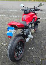 Ducati Streetfighter V4 - Offers