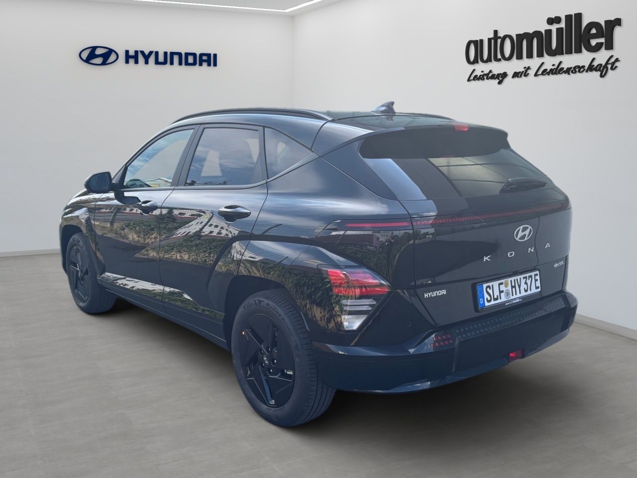 Fahrzeugabbildung Hyundai KONA TREND 360 ACC AUT Akustikglas DynLicht Kam.