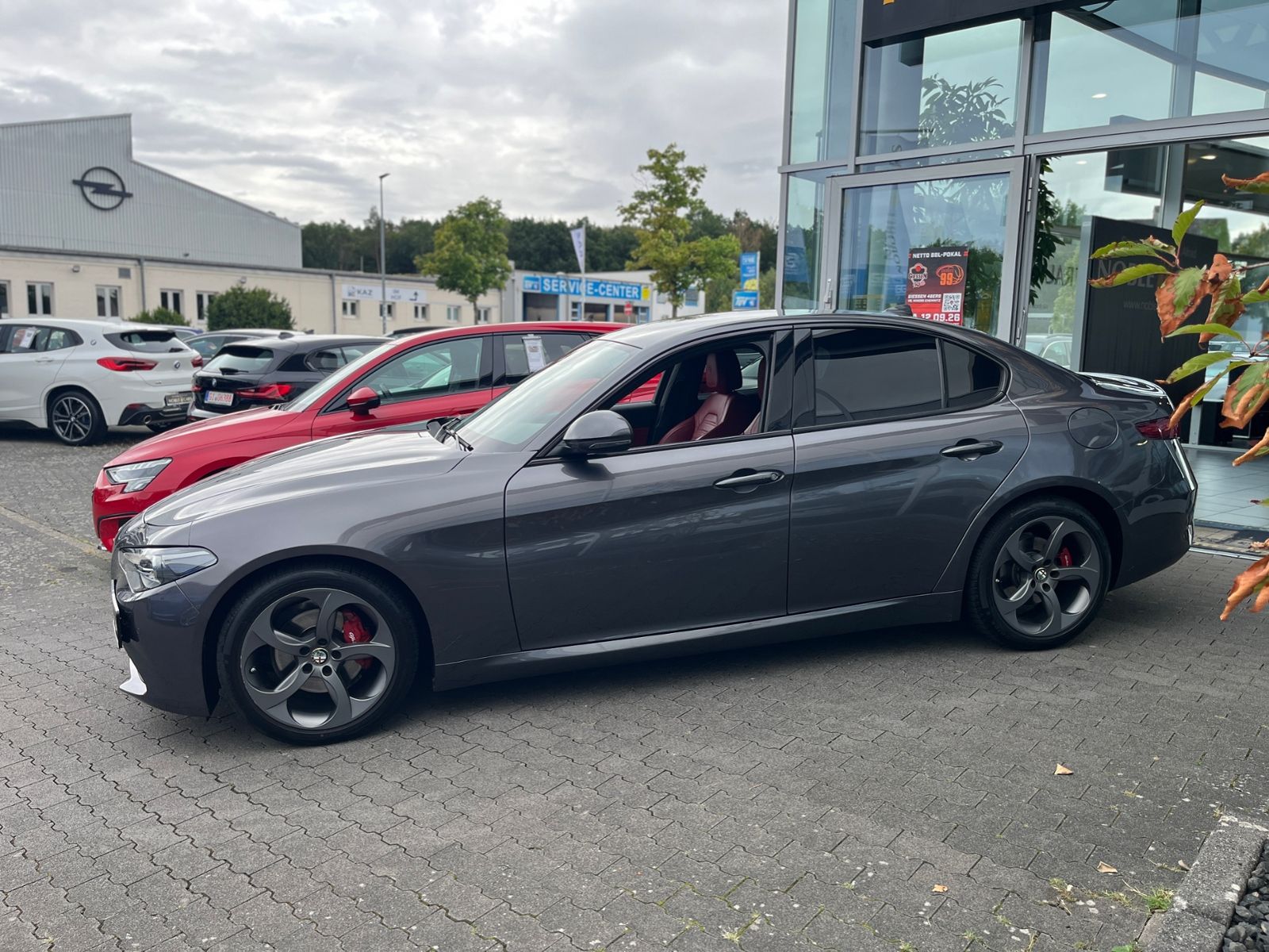 Fahrzeugabbildung Alfa Romeo Giulia Super H/K LEDER XEN NAV ACC RFK ALU