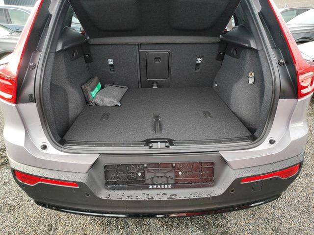 VOLVO XC 40 (Bild 11 von Array)