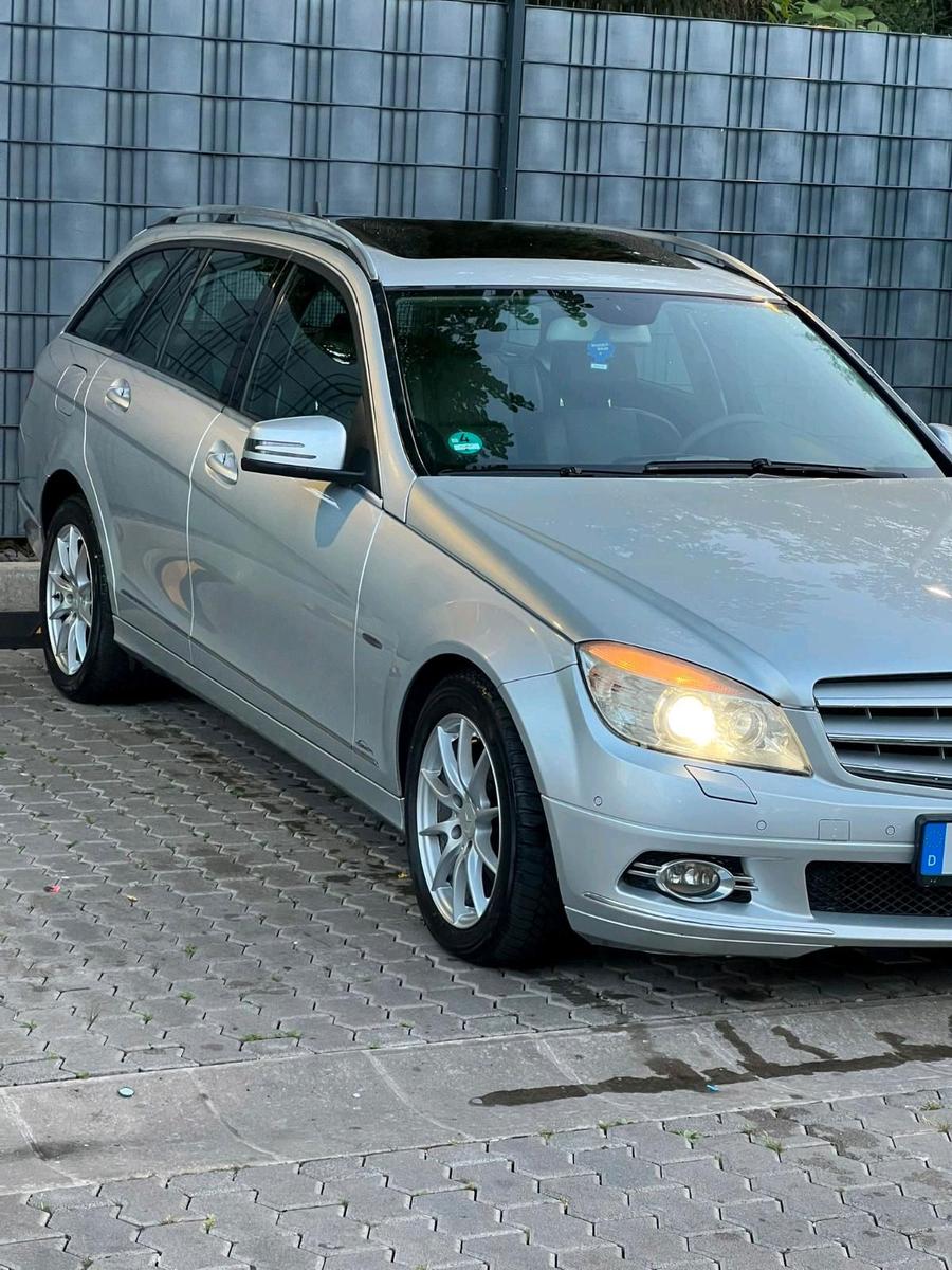 Mercedes-Benz C180 2009 — photo 7