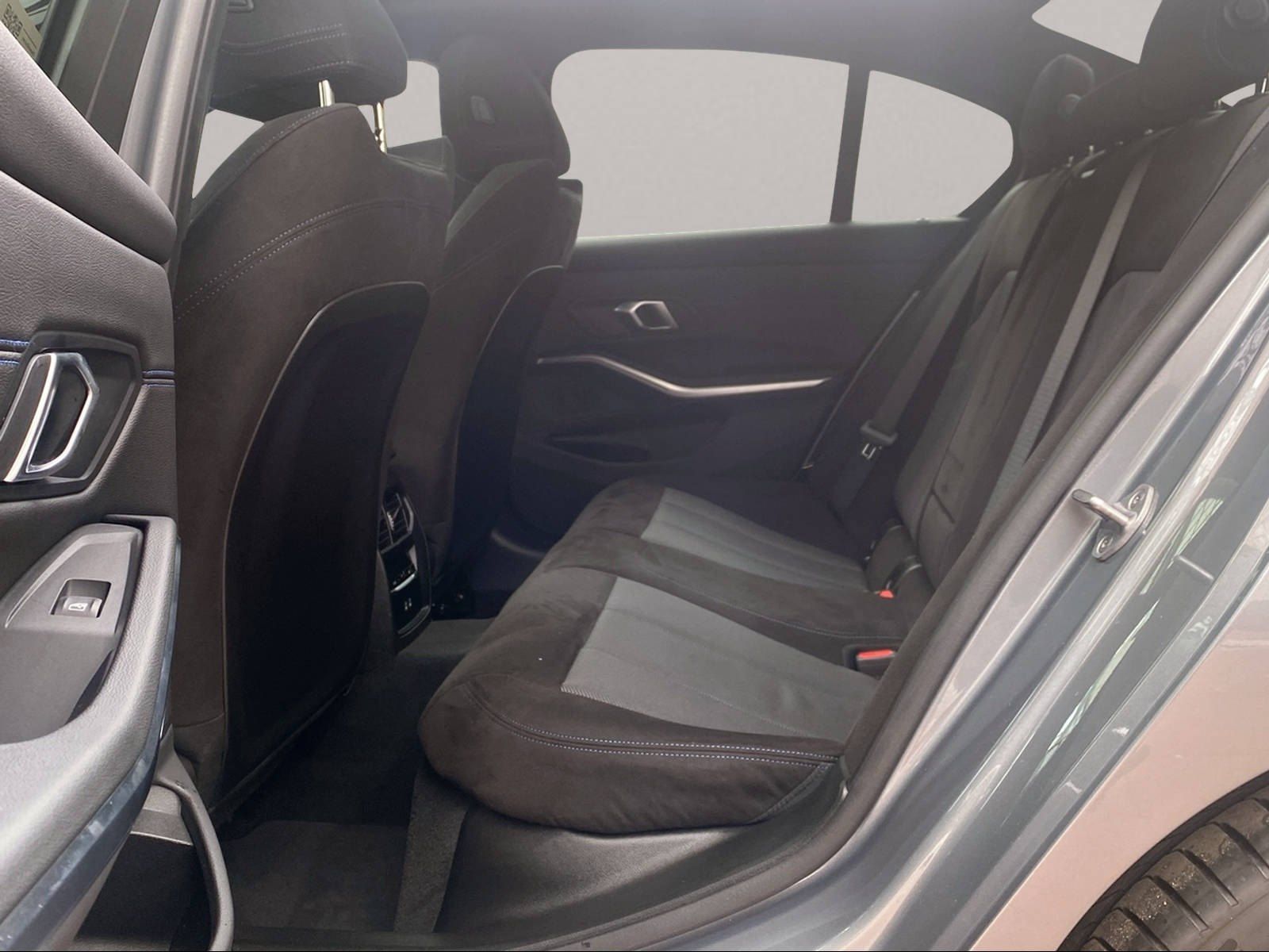 BMW 320 - Bild 17