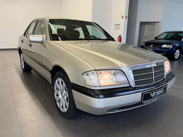 Mercedes-Benz C 250 CLASSIC Klima el. FH AHK toller Zustand