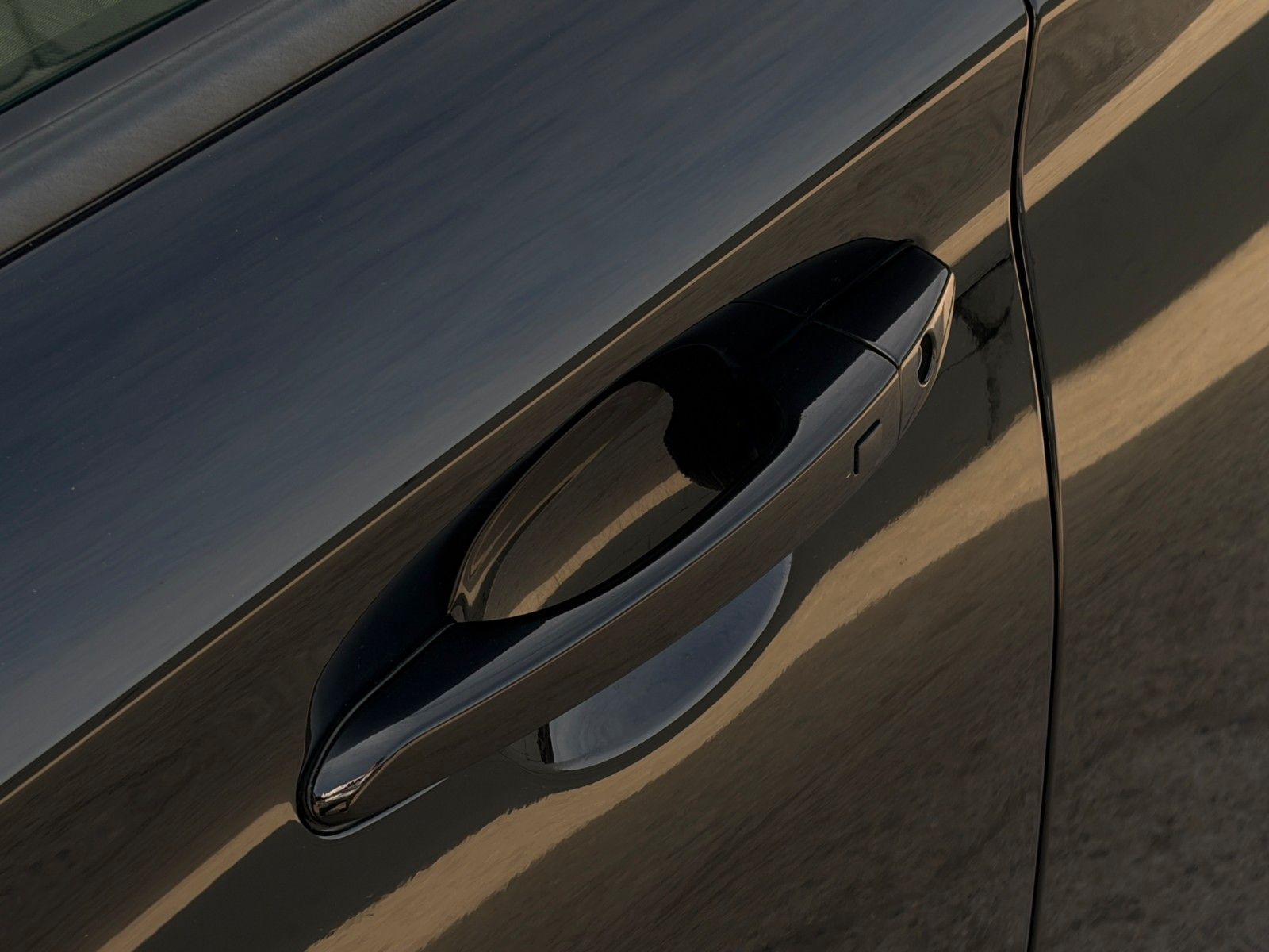 Fahrzeugabbildung Hyundai KONA E Trend KRELL LED NAV CAM ACC PDC CarPlay