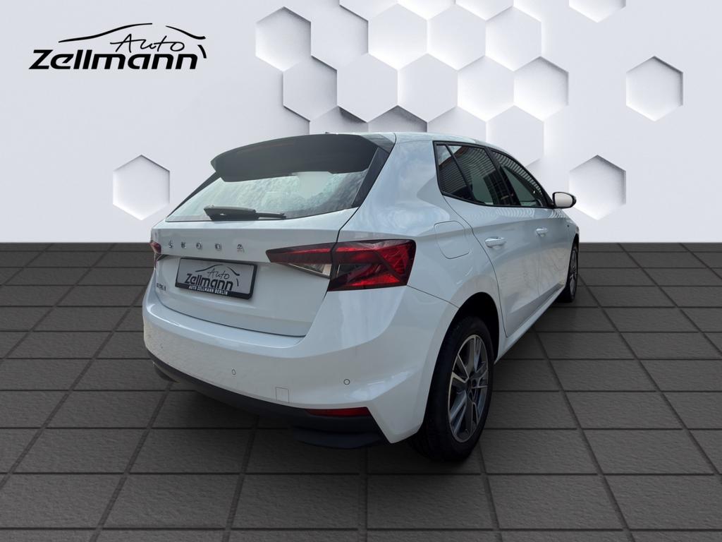 Skoda Fabia 2022 г. Белый, пробег 49634 км