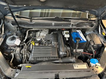 Volkswagen Touran Highline BMTStart-Stopp *LED*AHK*