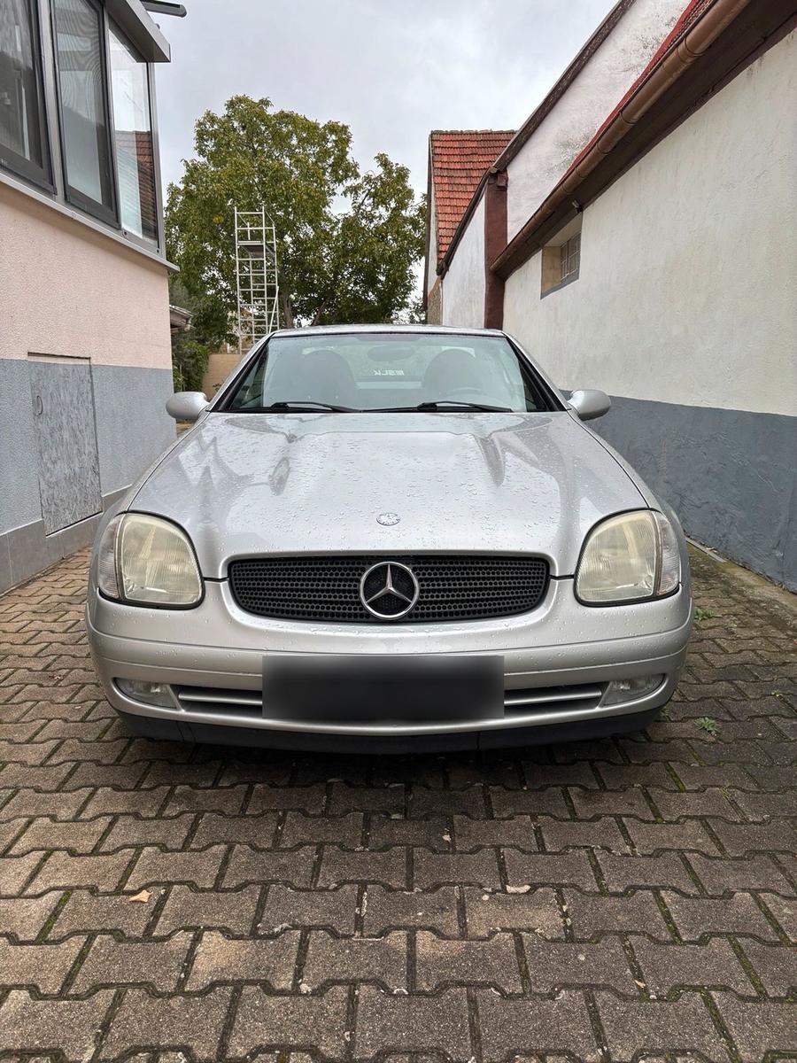 Mercedes-Benz SLK 200