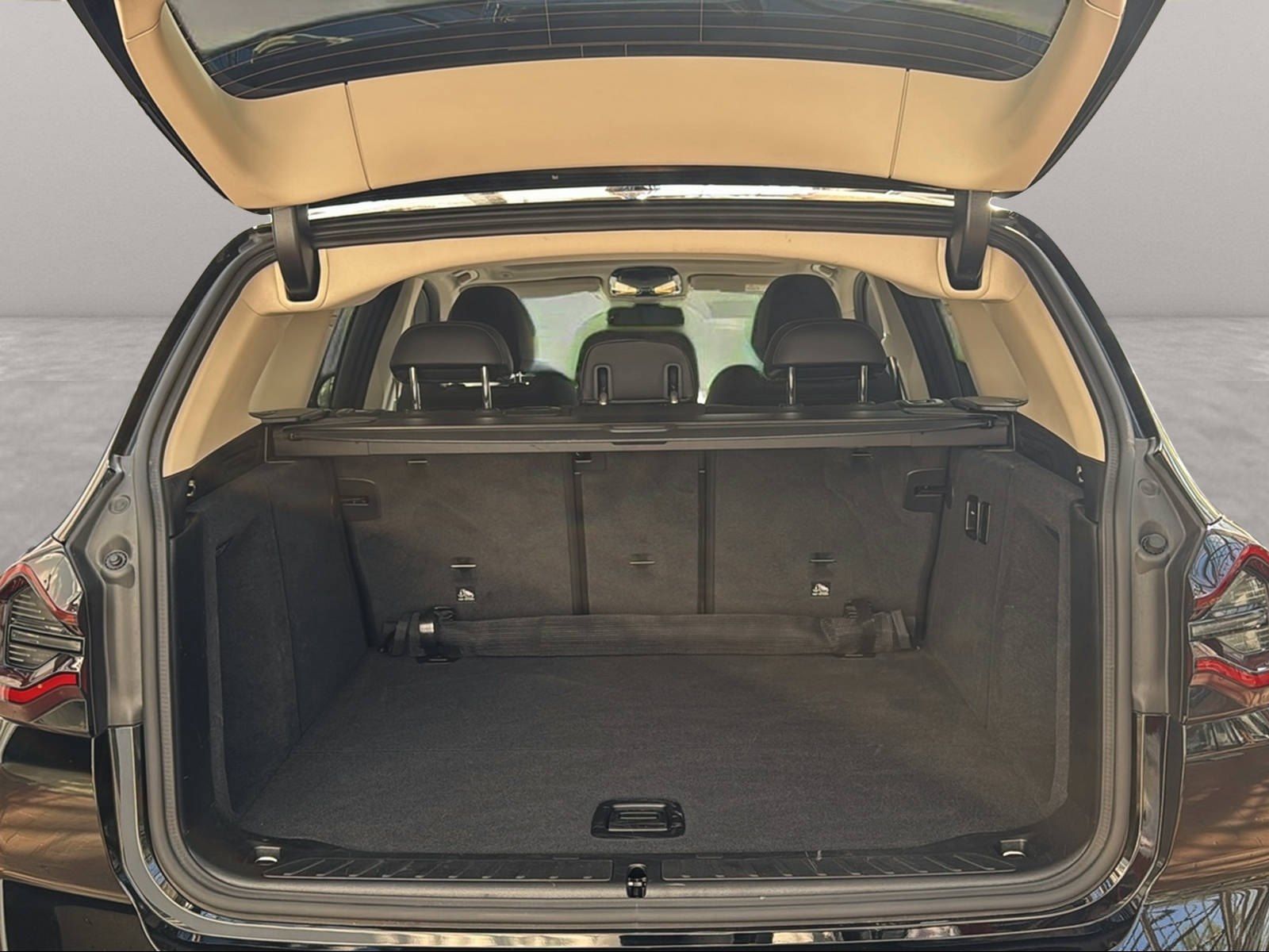 BMW X3 xDrive20i Navi Kamera Pano.Dach Sportsitze foto 16
