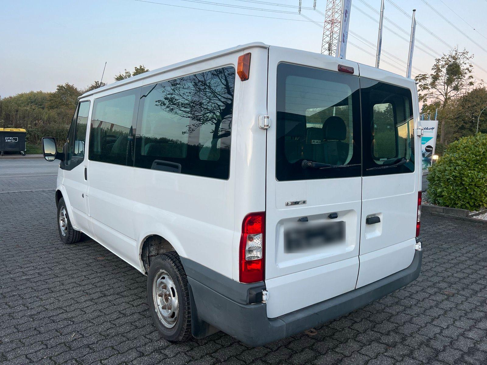Ford Transit 2011 — photo 15