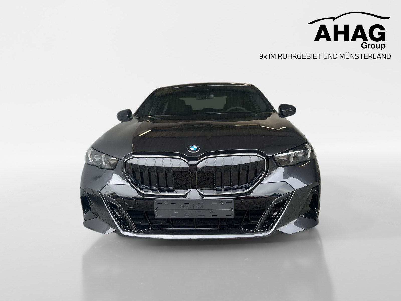 BMW 540d xDrive Limousine M Sportpaket Pro | Parking imagem 2