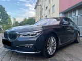 BMW 740i - SH bei BMW 8-fach bereift Gestik Massage