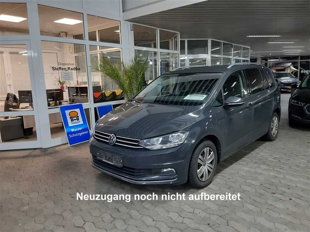 Volkswagen Touran 1.5 TSI United NAVI+SHZ+PDC