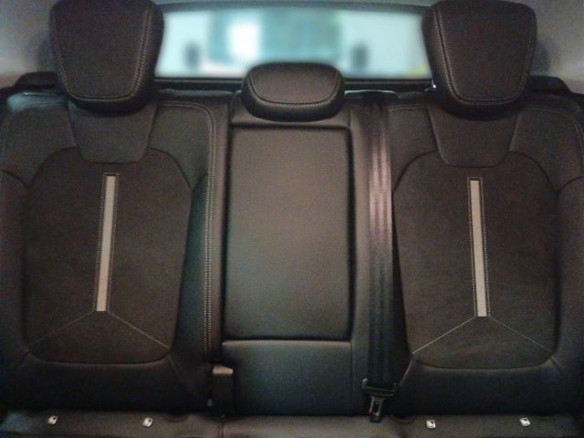 Grandland GSe 4x4 Plug-In-Hybrid Automatik