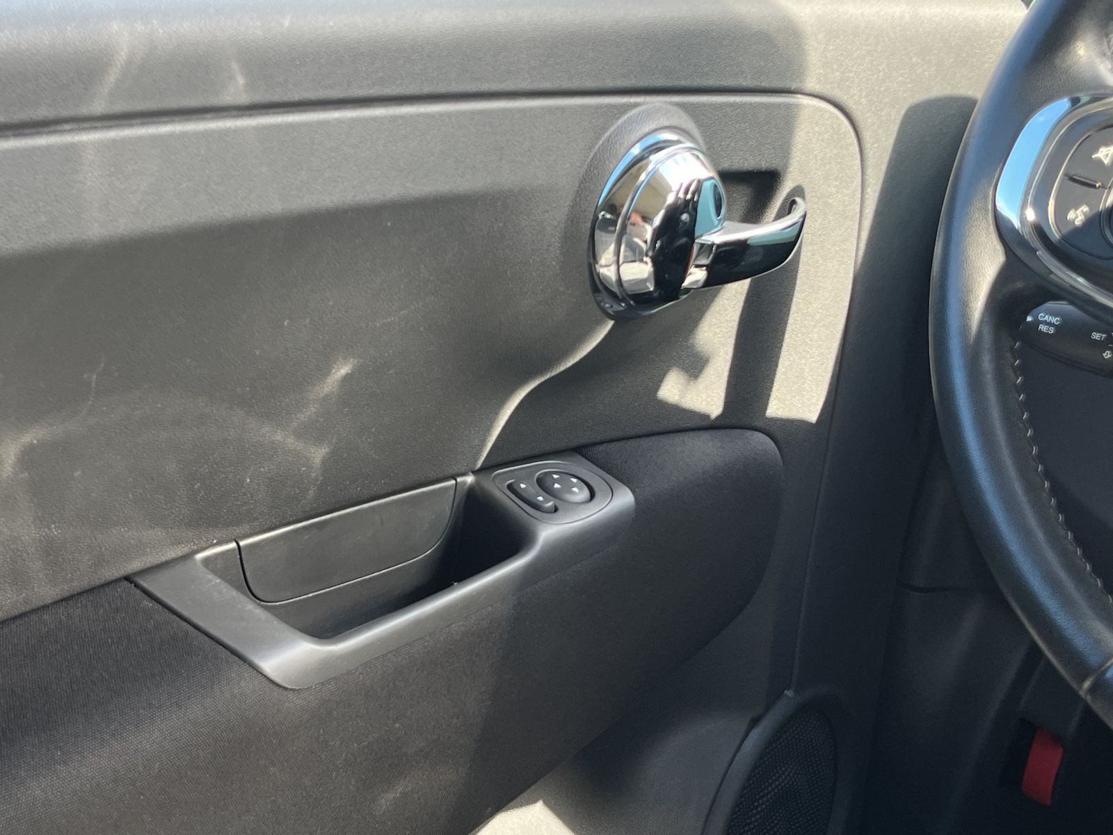 Fahrzeugabbildung Fiat 500 Lounge Cabrio*PDC*Bluetooth*Dual-Drive