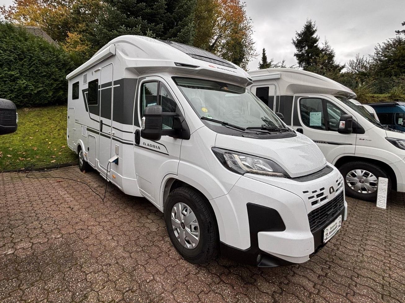 Adria Matrix Axess 600 SL,140PS,Radio,RFK,Fahrradtr.