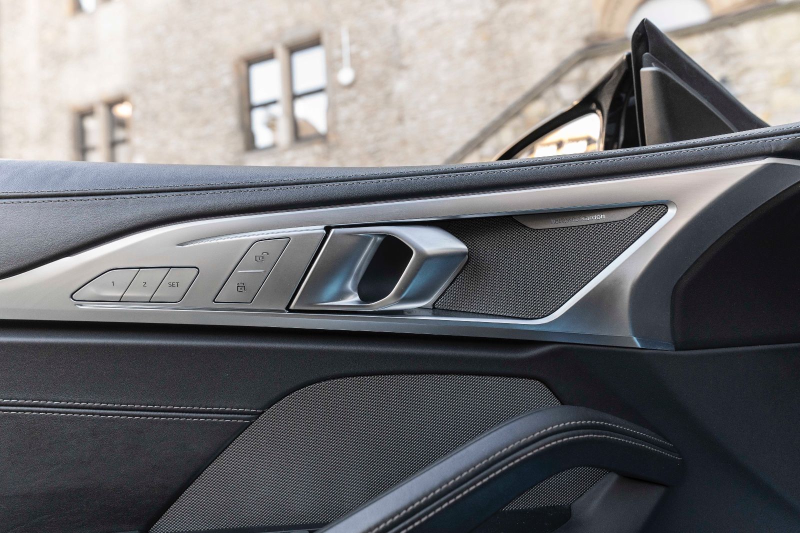 Fahrzeugabbildung BMW M850 i xDrive M-TECHNIC H&K LED 360° CABRIO TOTW