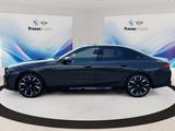 BMW 550e xDrive AHK 360° HEAD-UP SITZBELÜFT PANO RFK - silberne BMW 5er Reihe