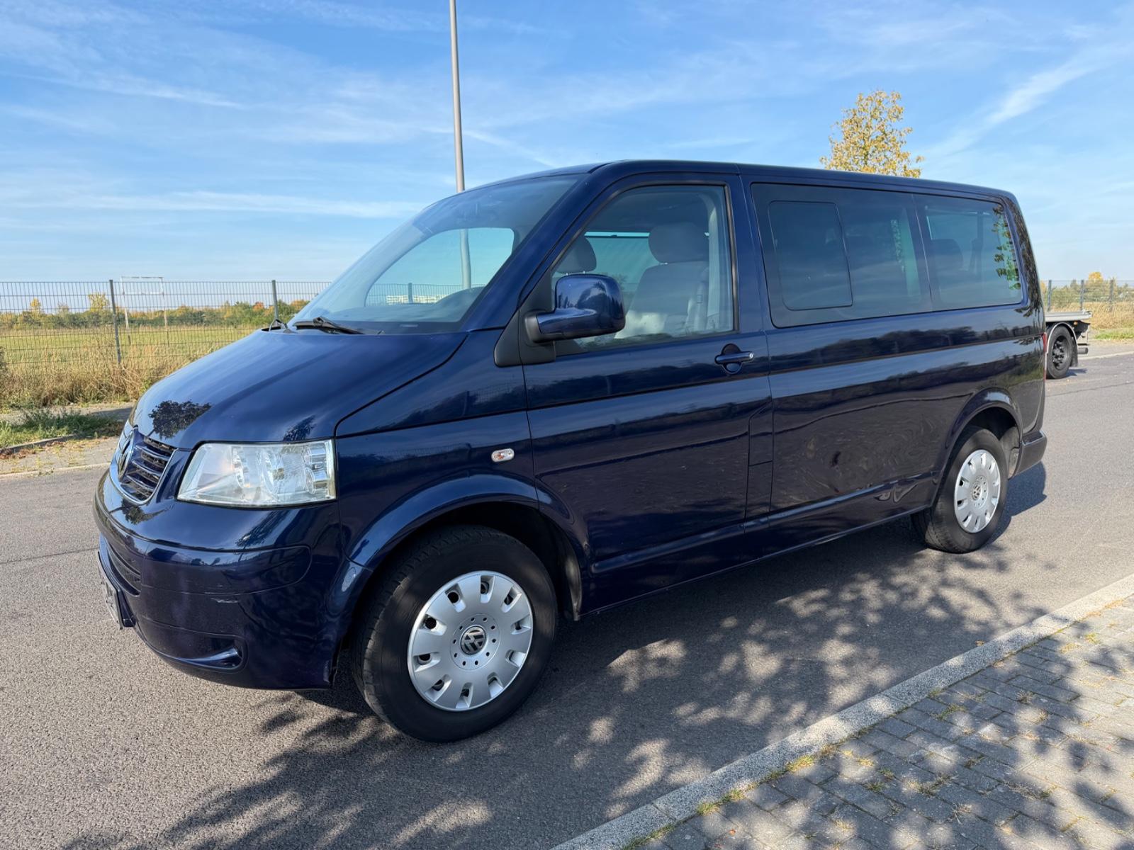 Volkswagen T5 Caravelle