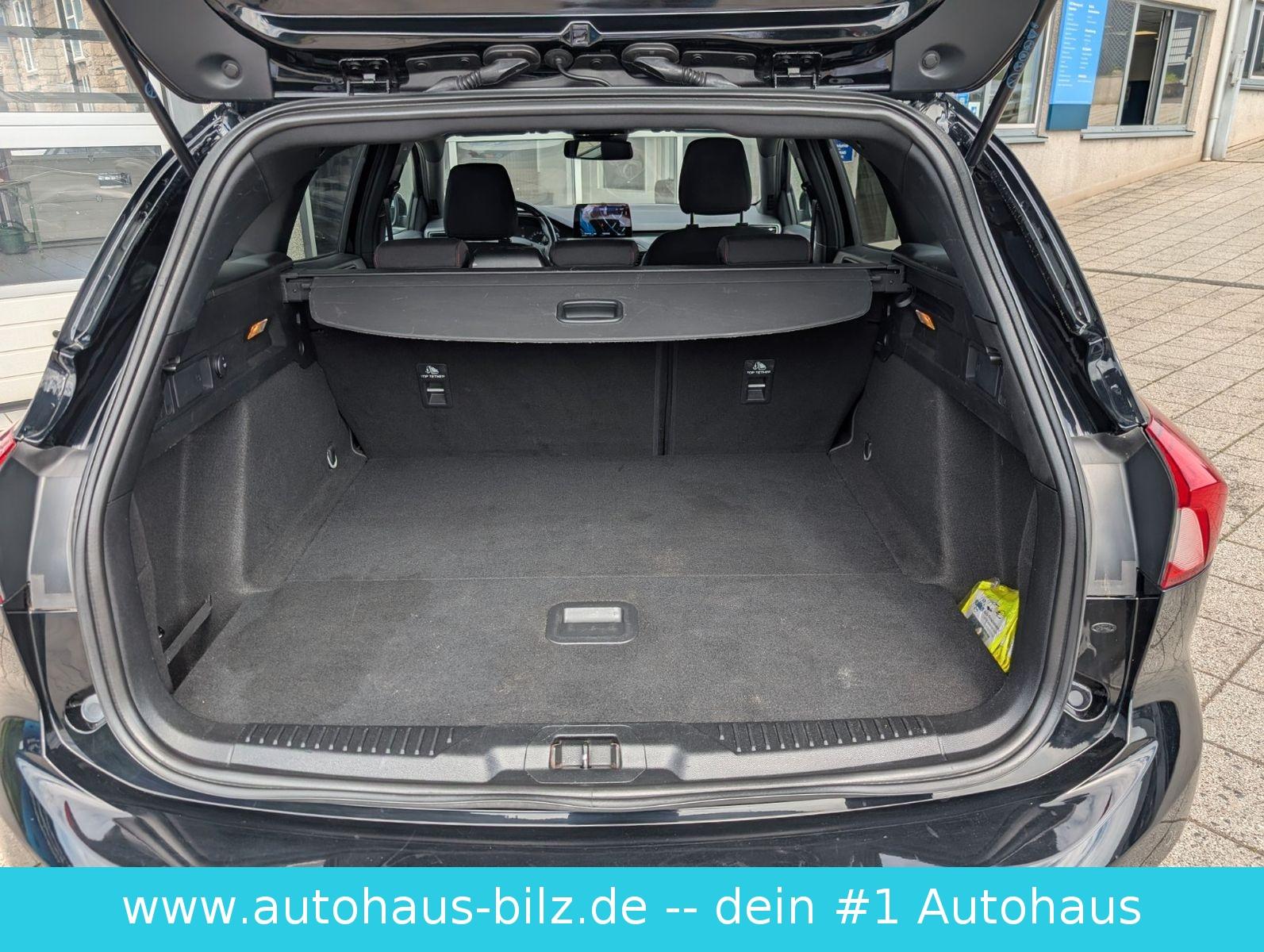 Ford Focus Turnier ST-Line*Motor-Neu*Navi-Kamera*