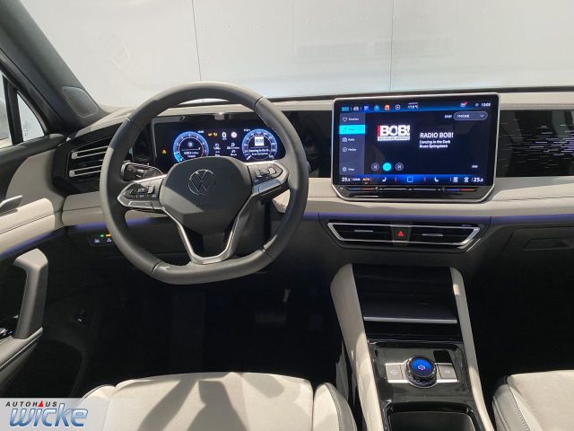 Tiguan 1.5 eTSI DSG Elegance NAVI KLIMA AHK
