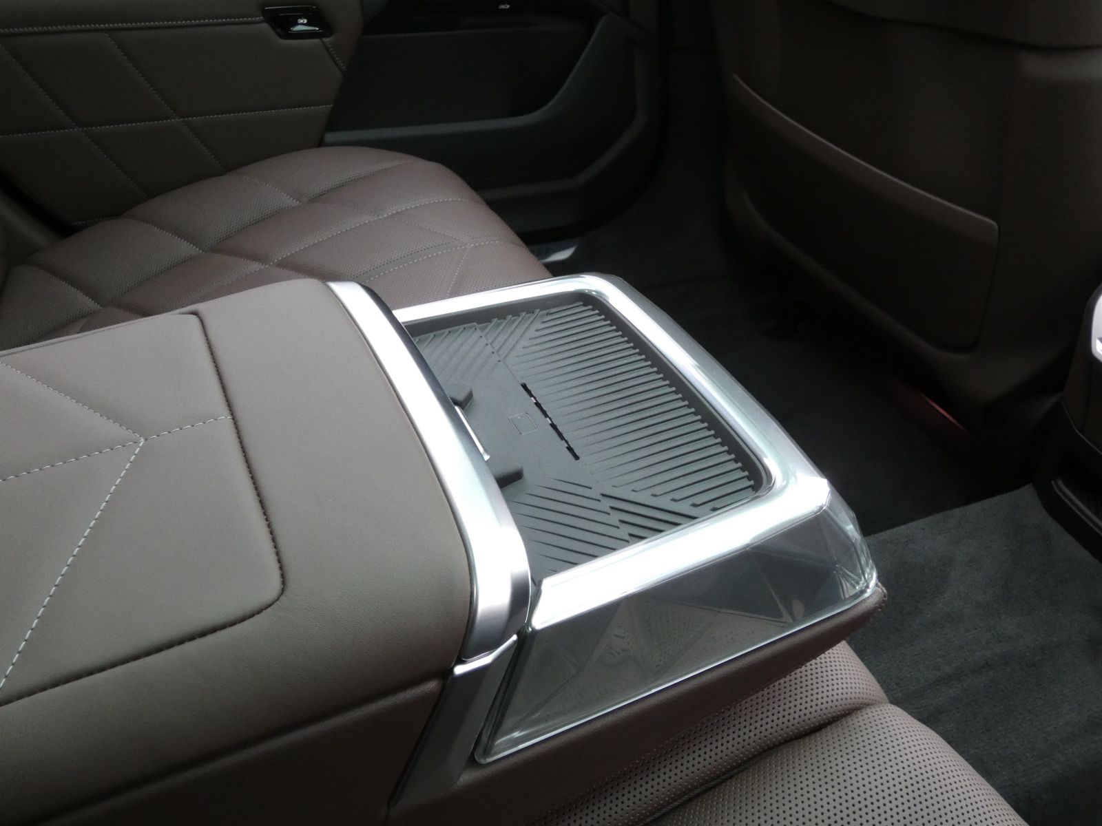 BMW i7 - Bild 21