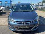 Opel Astra J 1.4 Lim. 1.Hand/78TKM/Tempomat - Opel Astra: 7.7