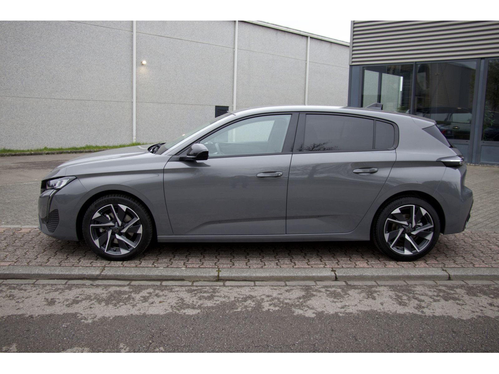 Peugeot 308 1.5 BlueHDi 130 EAT8 Allure ACC 360° Navi LE imagem 2