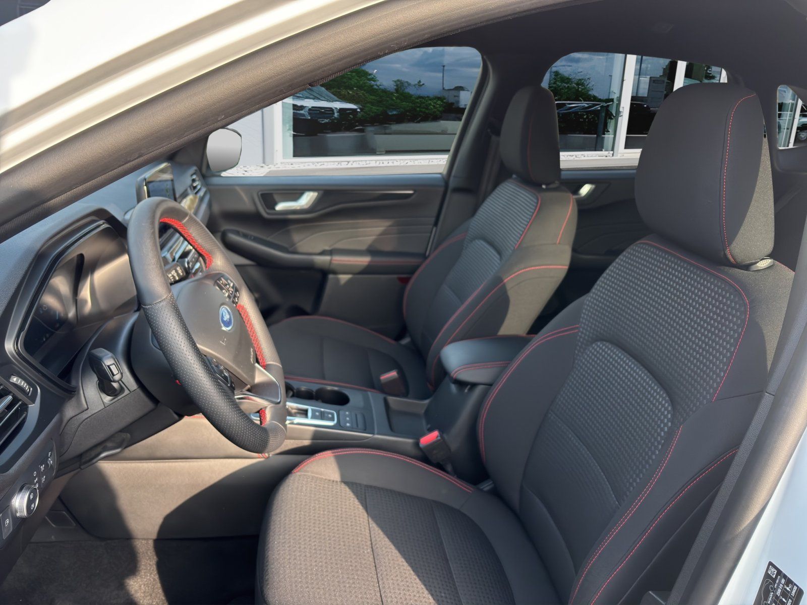 Fahrzeugabbildung Ford Kuga 2.5 PHEV Plug-In Hybrid ST-Line