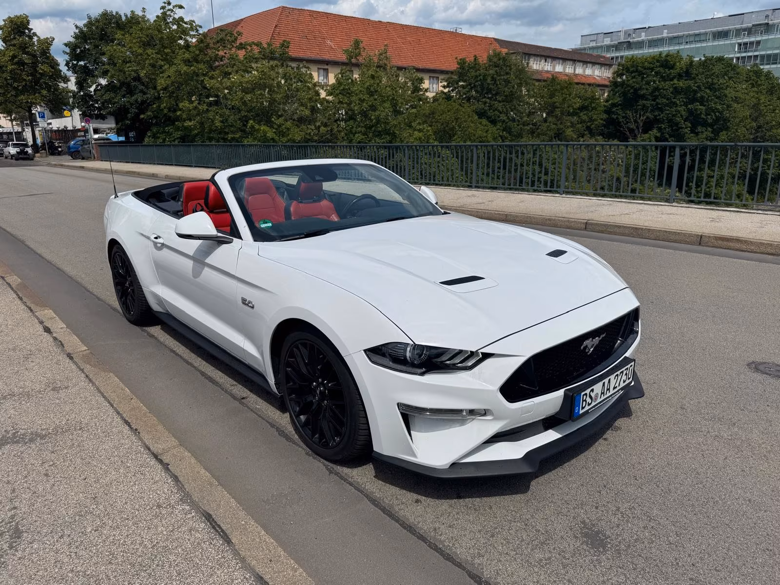 Ford Mustang GT - V8 Hemi - Bose Soundsystem- Cabrio