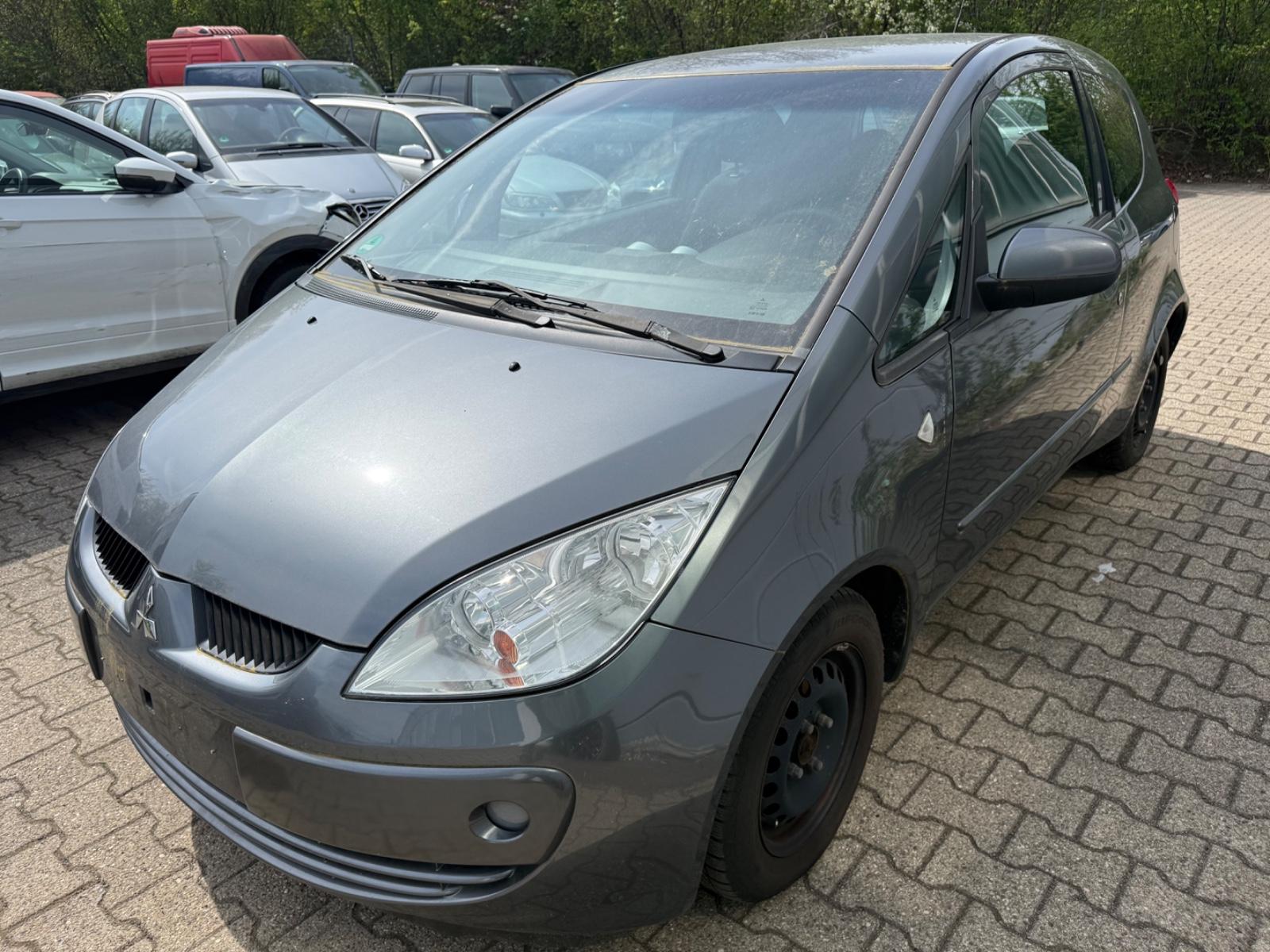 Mitsubishi Colt CZ3 Lim. 3-trg. 1.3 Invite Klimaanlage