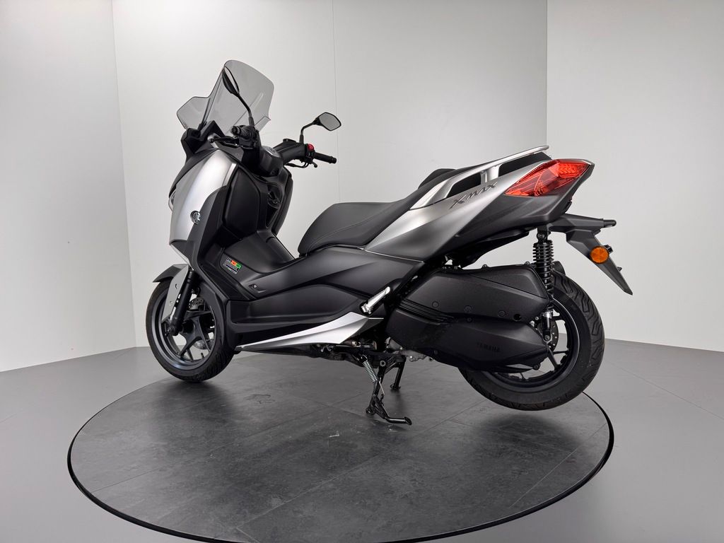 Fahrzeugabbildung Yamaha XMAX 300 *SERVICE NEU *WENIG KILOMETER