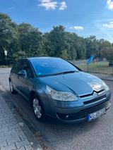 Citroën C4 1.6 16V Confort Confort - Citroën C4: Confort