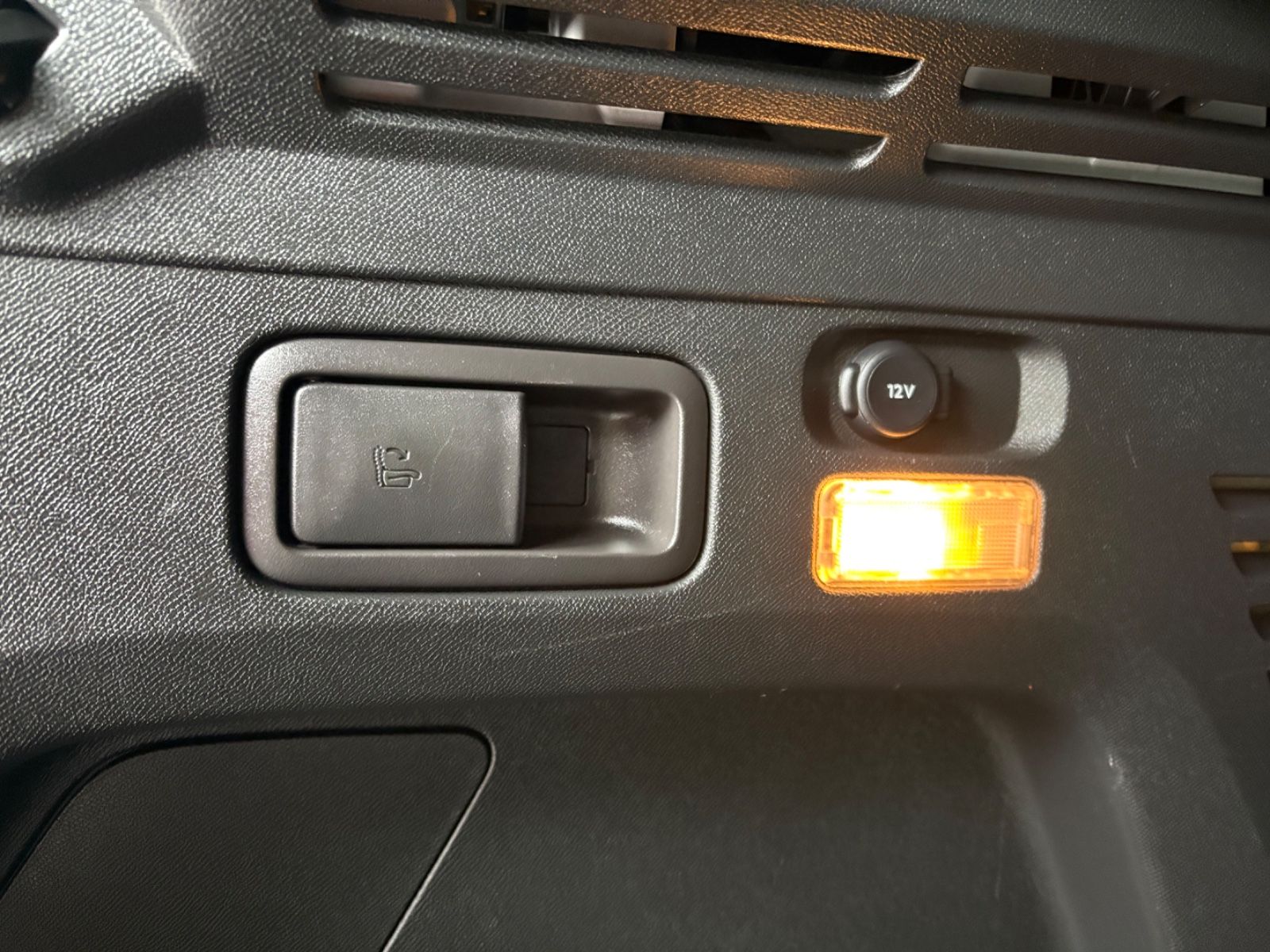 Fahrzeugabbildung Peugeot 3008 Allure