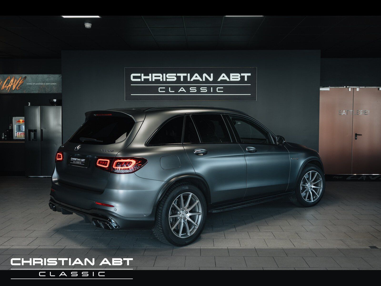 Fahrzeugabbildung Mercedes-Benz GLC 63 AMG 4Matic Burmester Pano designo