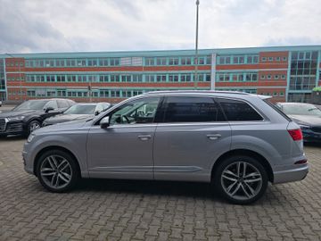 Audi Q7 - 10