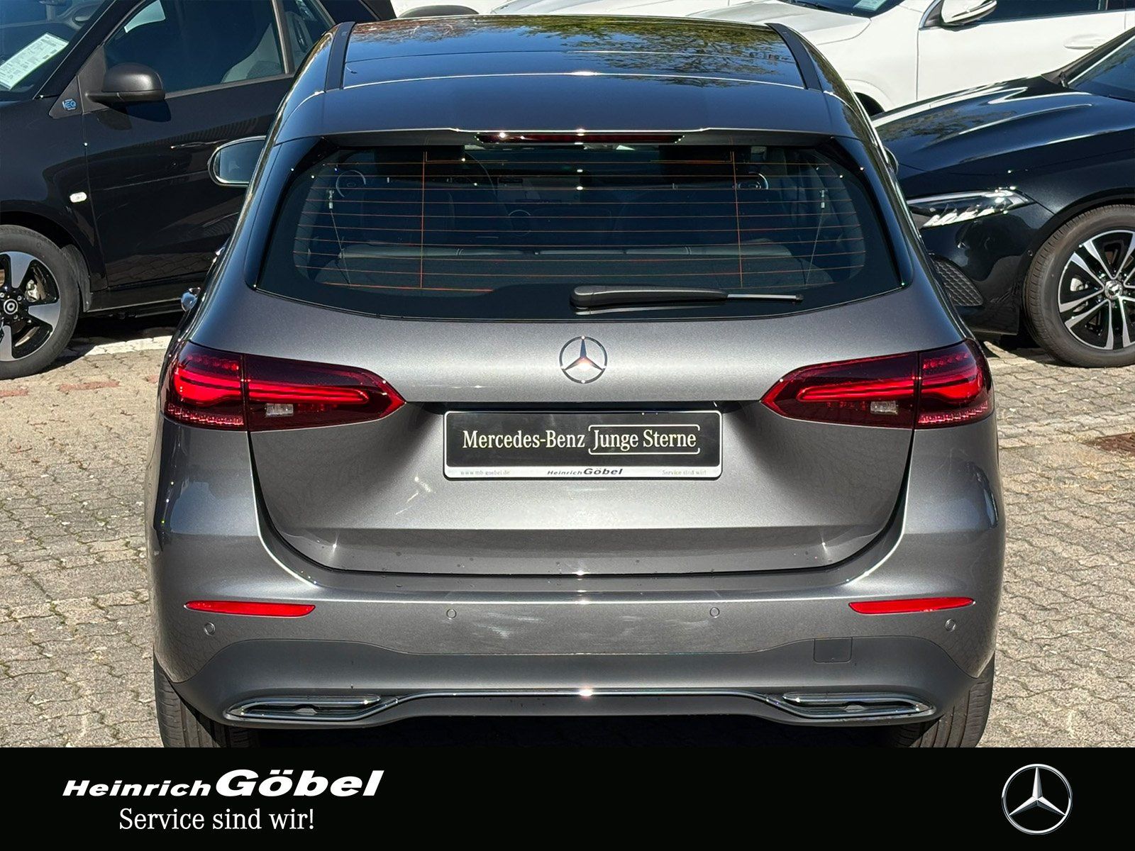 Fahrzeugabbildung Mercedes-Benz B 200 PROGRESSIVE*PANORAMA*CARPLAY*LED*EASY-PACK