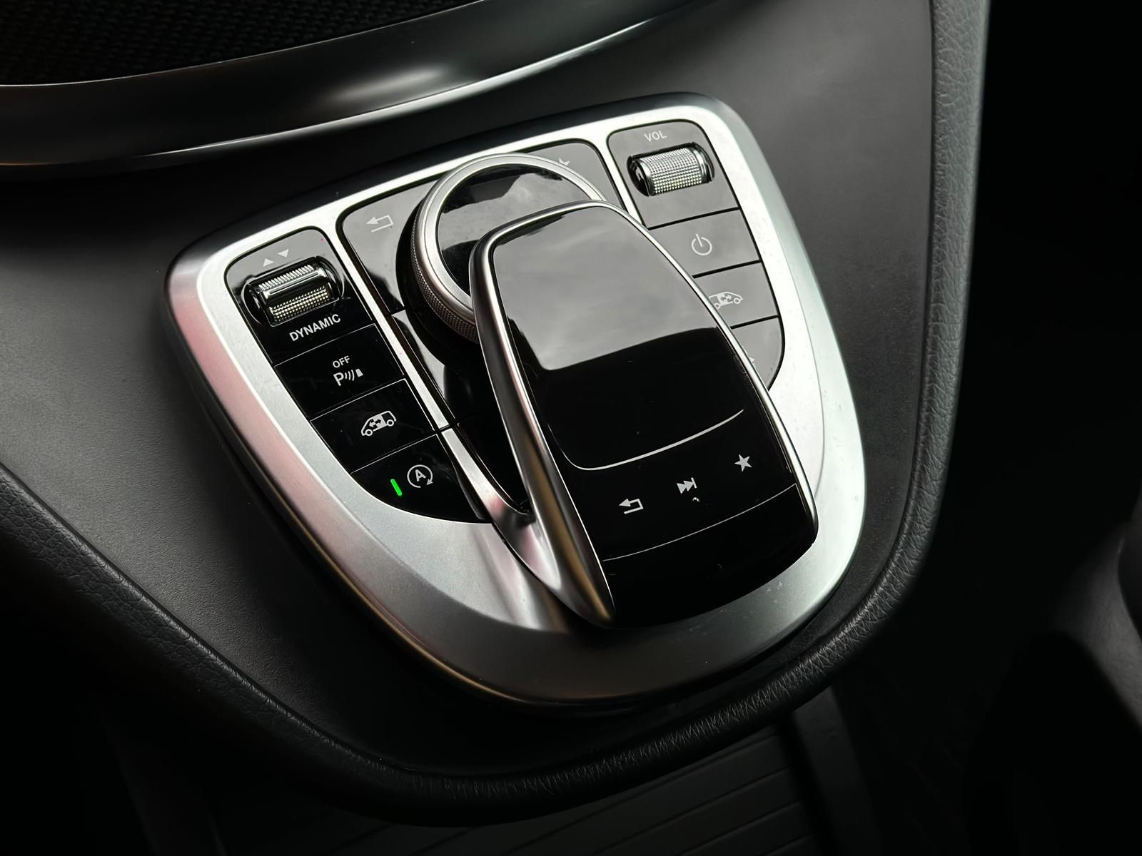 MERCEDES-BENZ V 300d MARCO POLO HORIZON AMG 4M LANG* LED#SHZ - Image 15