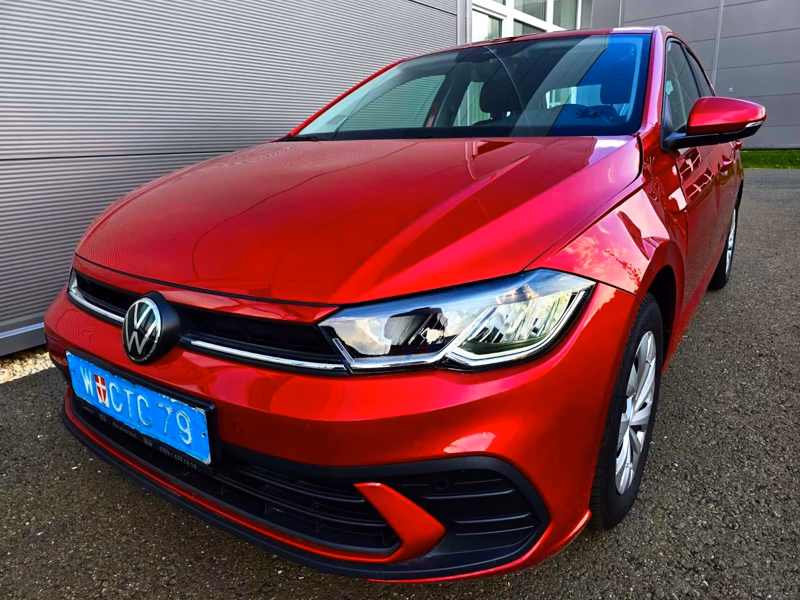 Volkswagen POLO, DSG, MFL ,NAVI, TOUCH, BJ:2025, NUR 4TKM!*