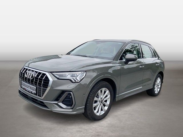Image of Audi Q3