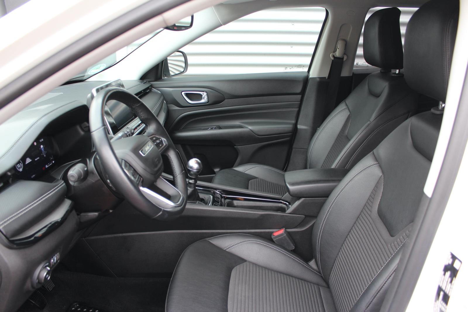 Jeep COMPASS LONGITUDE FWD KLIMA LED PDC 6.GANG