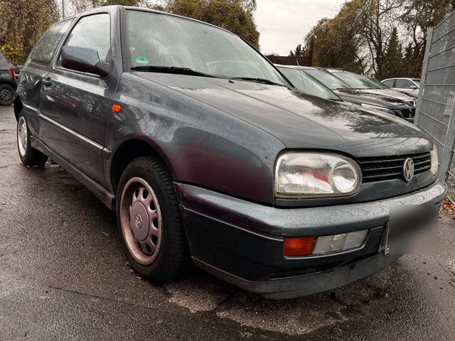 Volkswagen Golf 3. 1,8 Automatik kein tüv Bastler