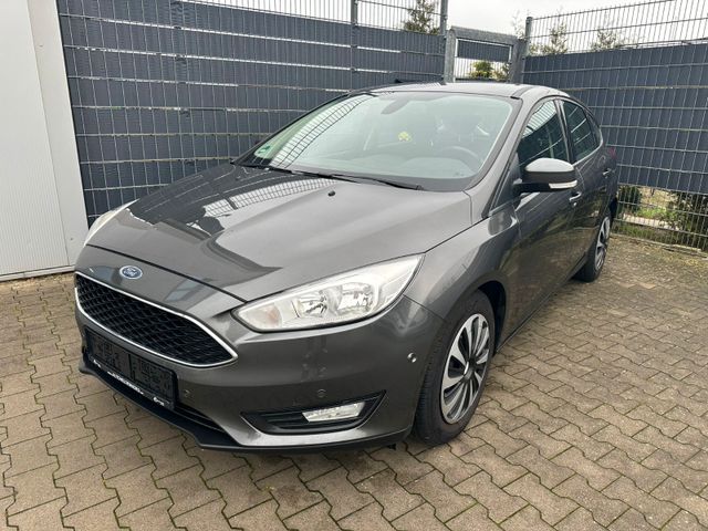 Ford Focus Lim. 1.5 TDCi Business PDC Navi - 1.Hand