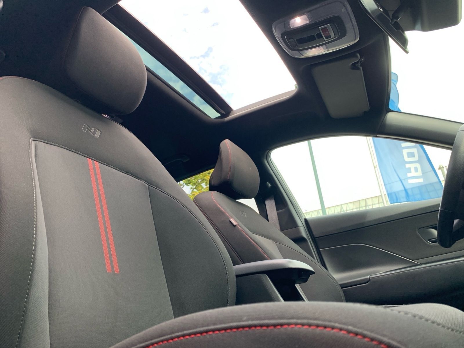 Fahrzeugabbildung Hyundai KONA 1.6 GDI N Line Hybrid el. Glas Schiebedach