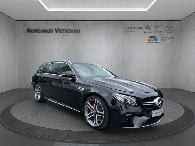 E Klasse E 63 S AMG 4Matic Bluetooth Navi LED