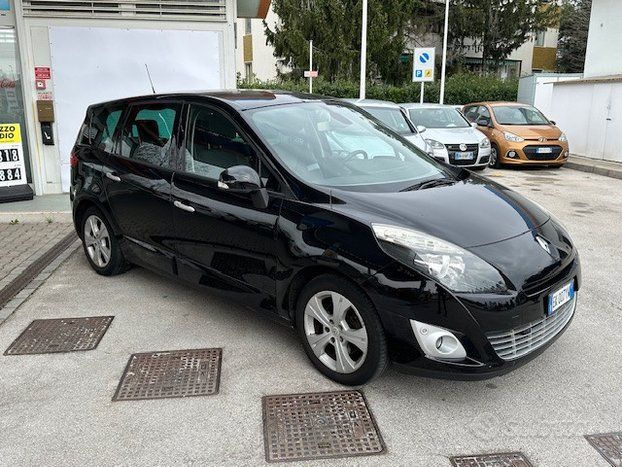 Renault Scenic 1.6 DCI