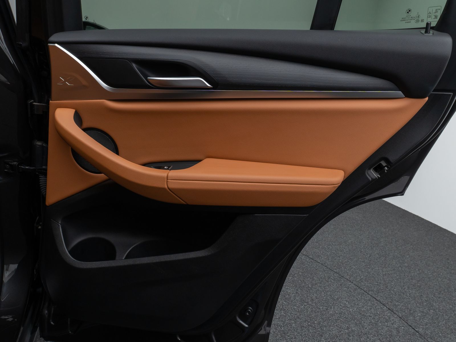 Fahrzeugabbildung BMW X3 xD30e Panorama Kamera DAB AHK DrivingAssist