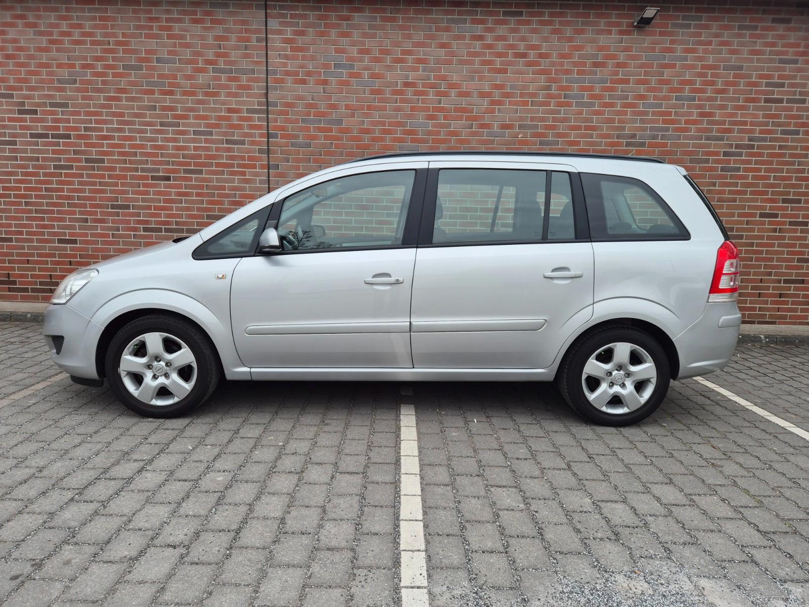 Opel Zafira B Edition, TÜV NEU - 2.HAND - SCHECKHEFT
