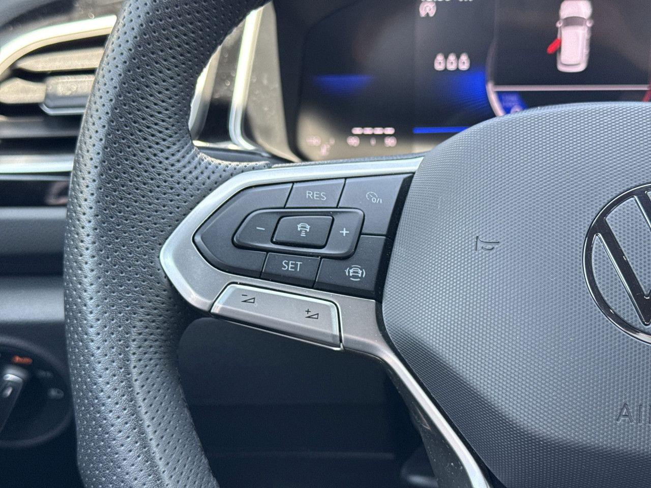 Volkswagen T-Roc 1.0 TSI R Line LED,ParkAss,ACC,CarPlay,SHZ, миниатюра 12