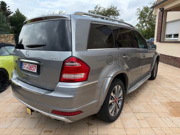 Mercedes GL 450 - 4